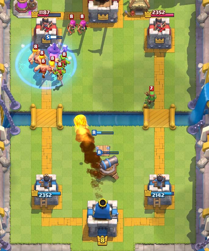 clash-royale-fireball-freeze-barbarians